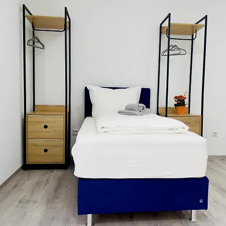 Grosse, Sonnige 3-zimmer Apartment *